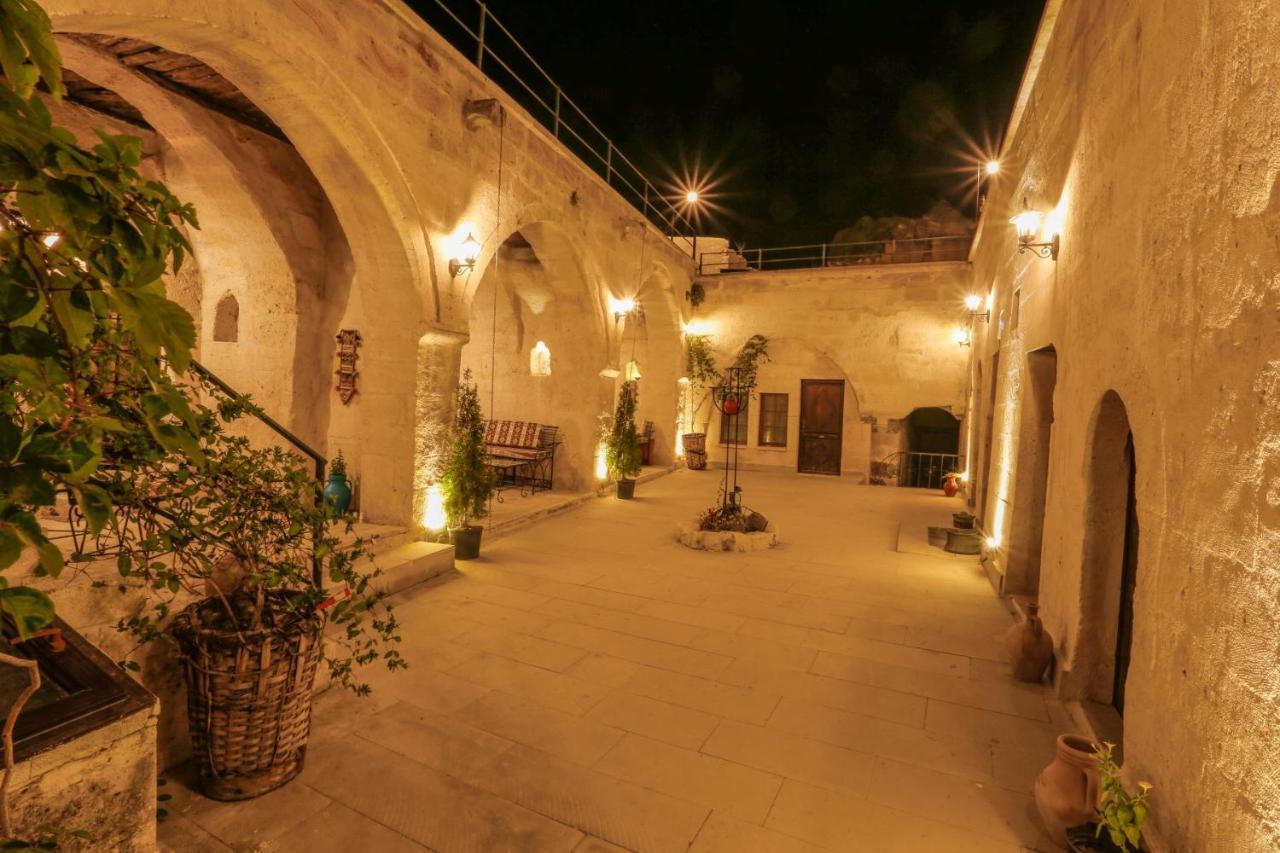 Harkasos Cave Hotel Ürgüp Buitenkant foto